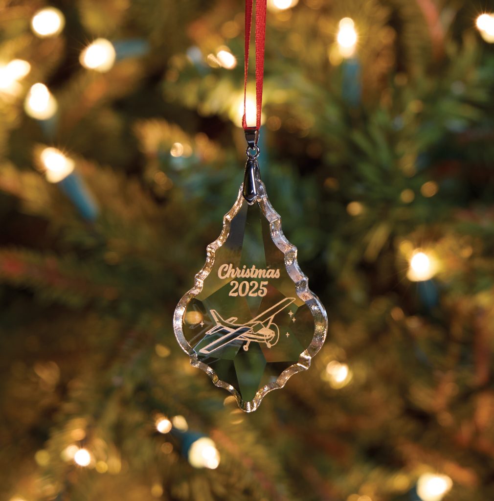 Sporty’s 2025 Christmas Ornament Celebrates the Skyhawk